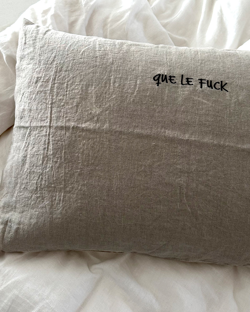 100% linen art cushion - que le fuck, natural
