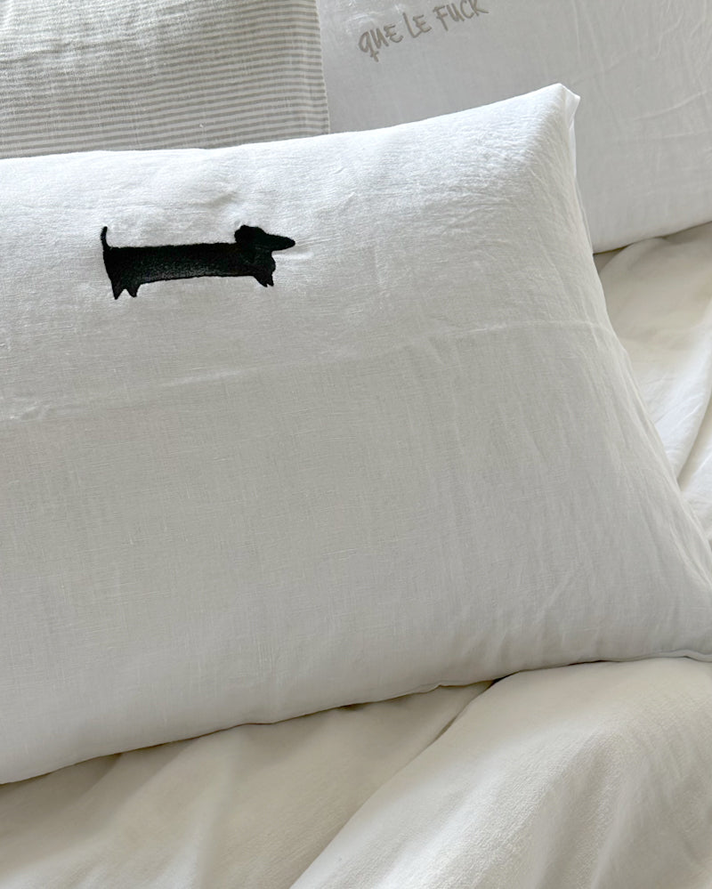 100% linen art cushion - le chien, white