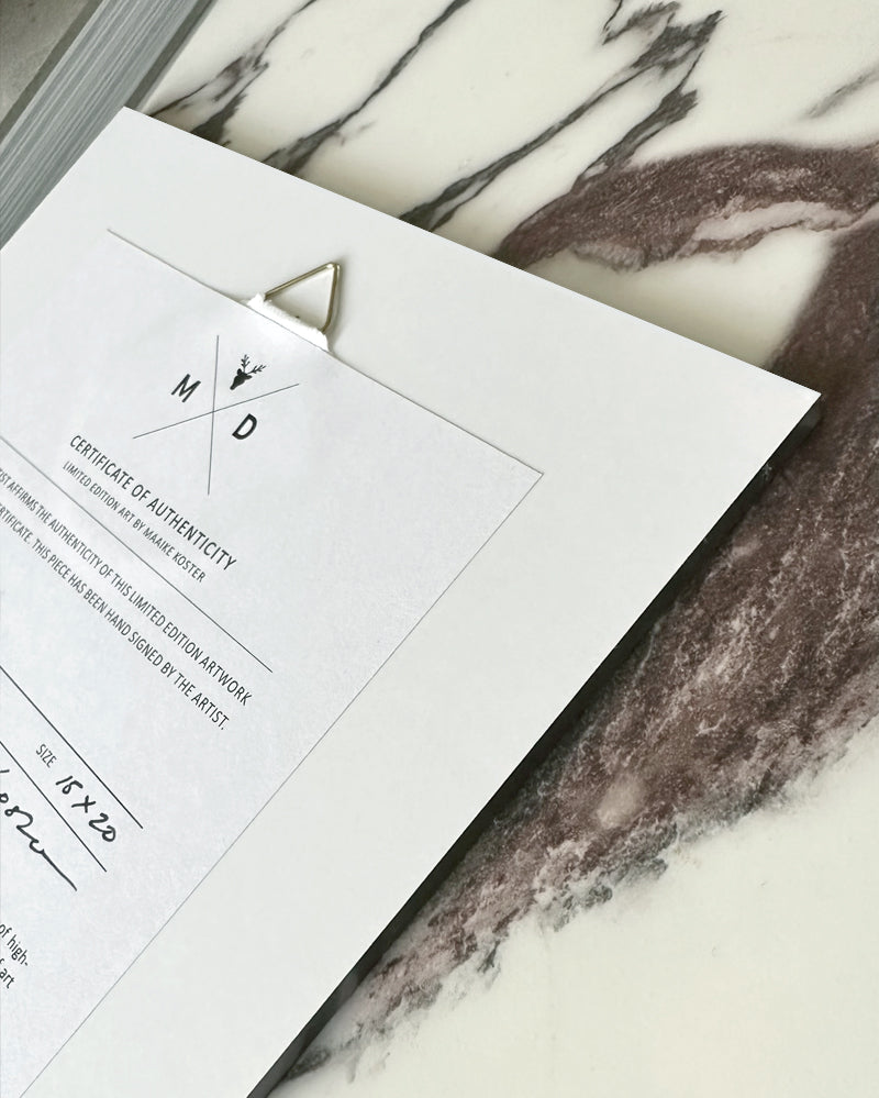 Fine-art Acryl - Lady in stripes