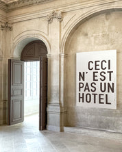 Fine-art Forex - Hotel, black