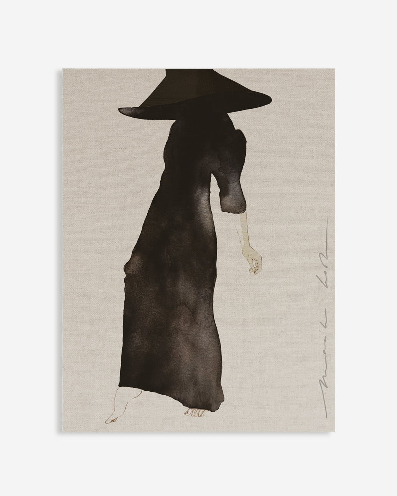 Fine-art Gallery Bond - Black dress