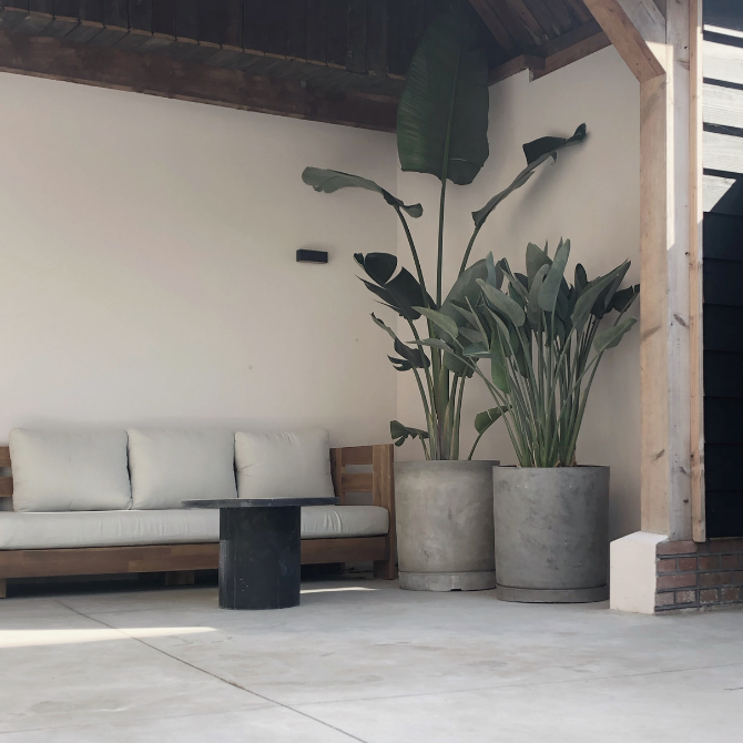 Concrete pot
